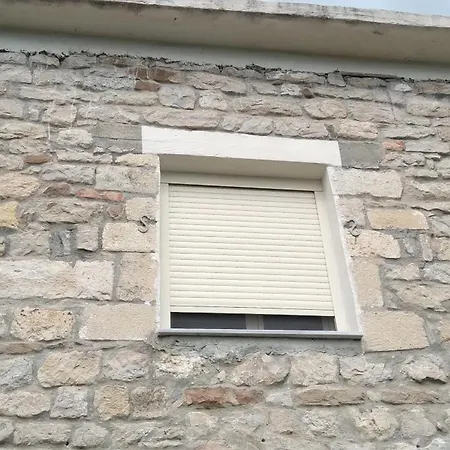 The Stone House Hekal